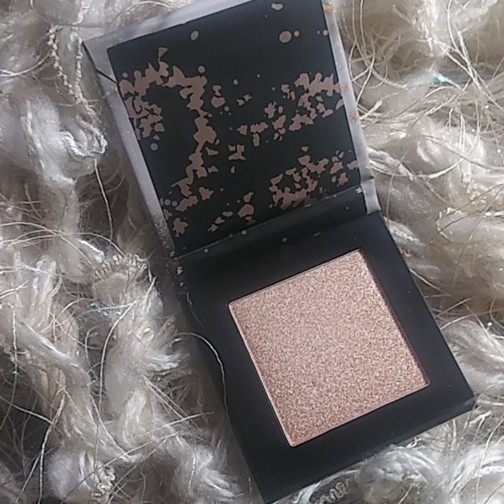 PICK 5 FOR 25 CATRICE COSMETICS HIGHLIGHTER